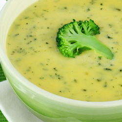 guiltless_cream_of_broccoli_soup.jpg